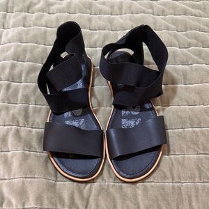 SOREL
Ella III Sandals